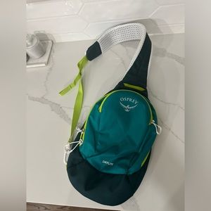 Osprey daylite sling bag